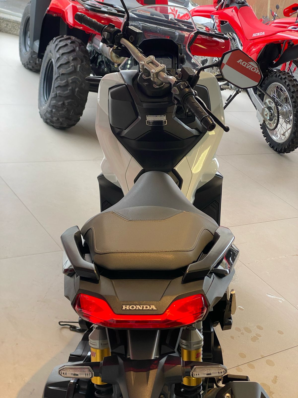 HONDA ADV 150