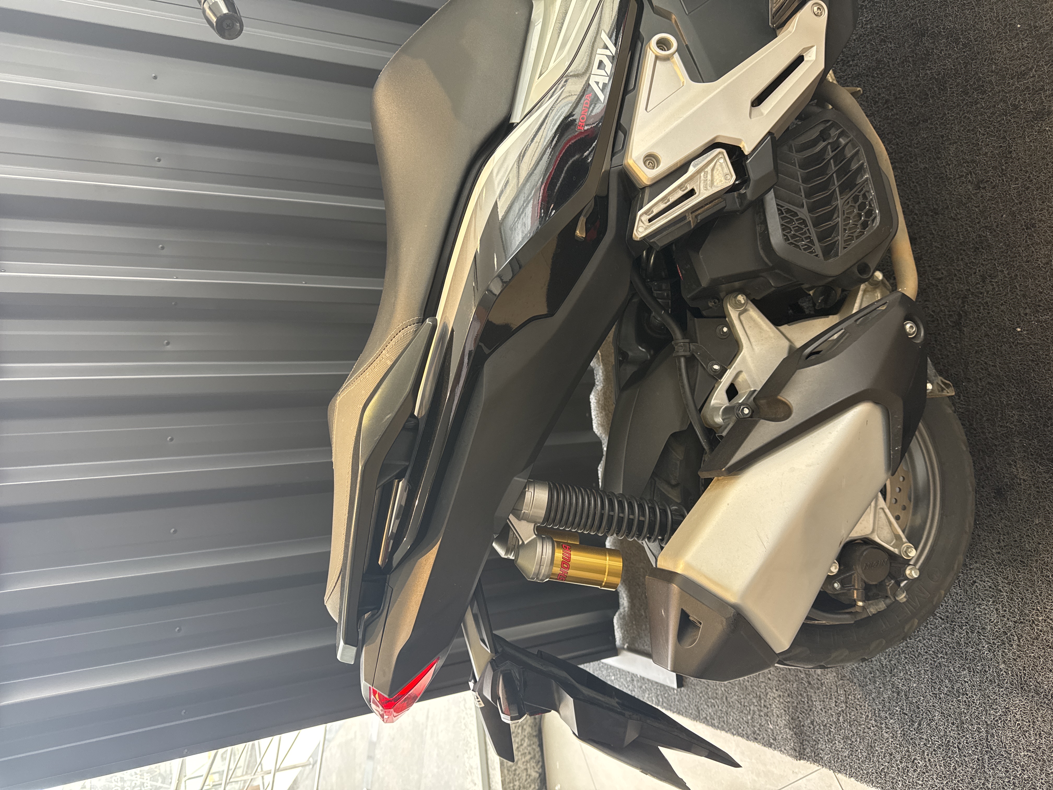 HONDA ADV 150