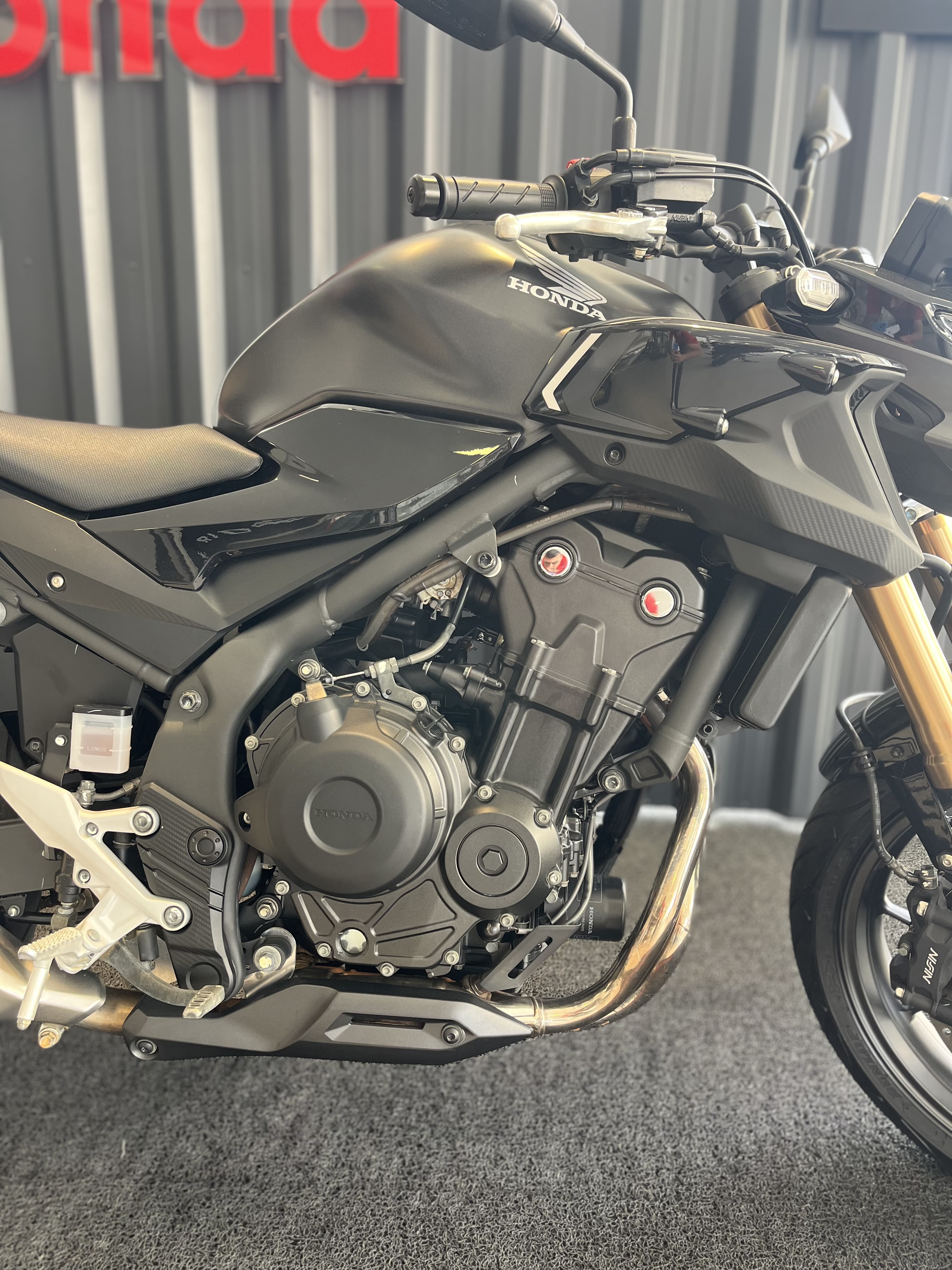 HONDA CB 500F