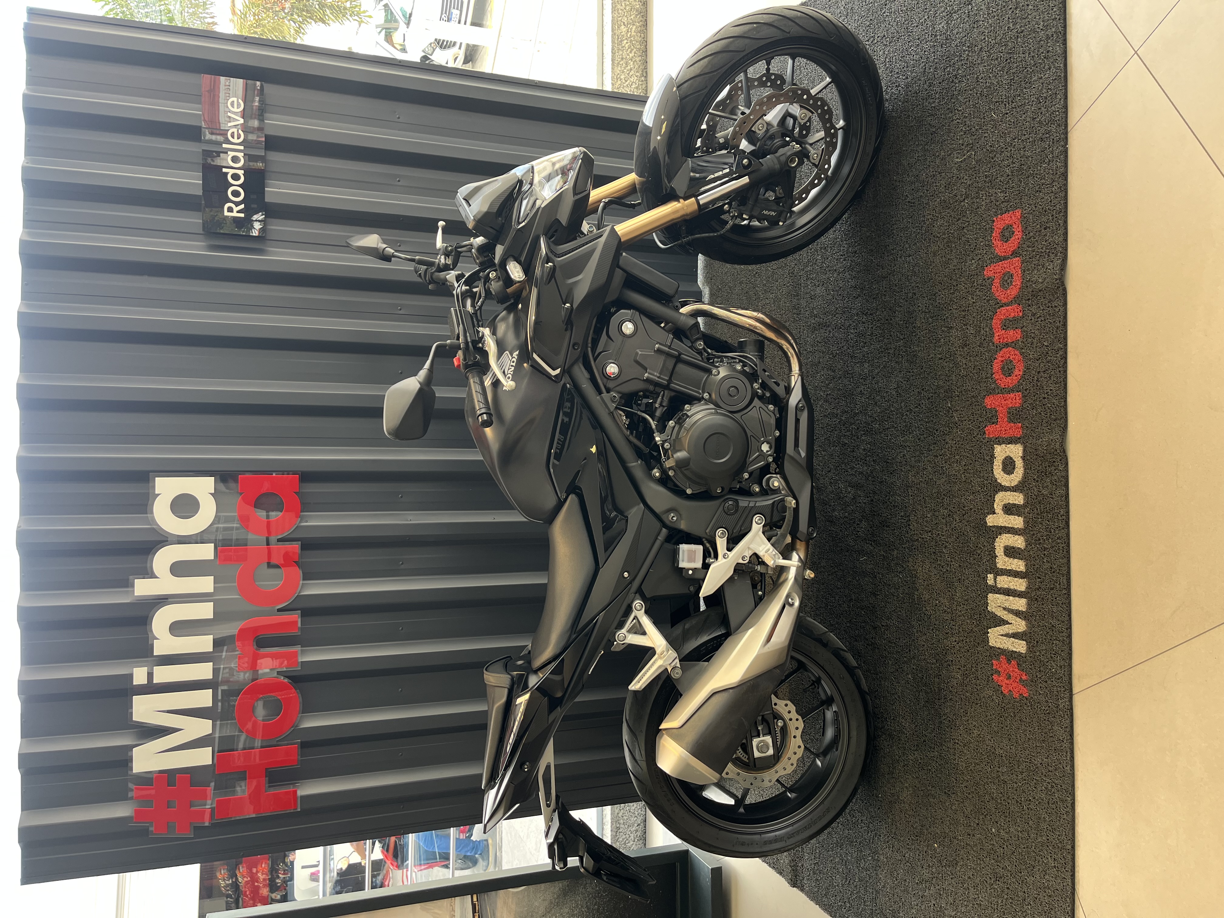 HONDA CB 500F