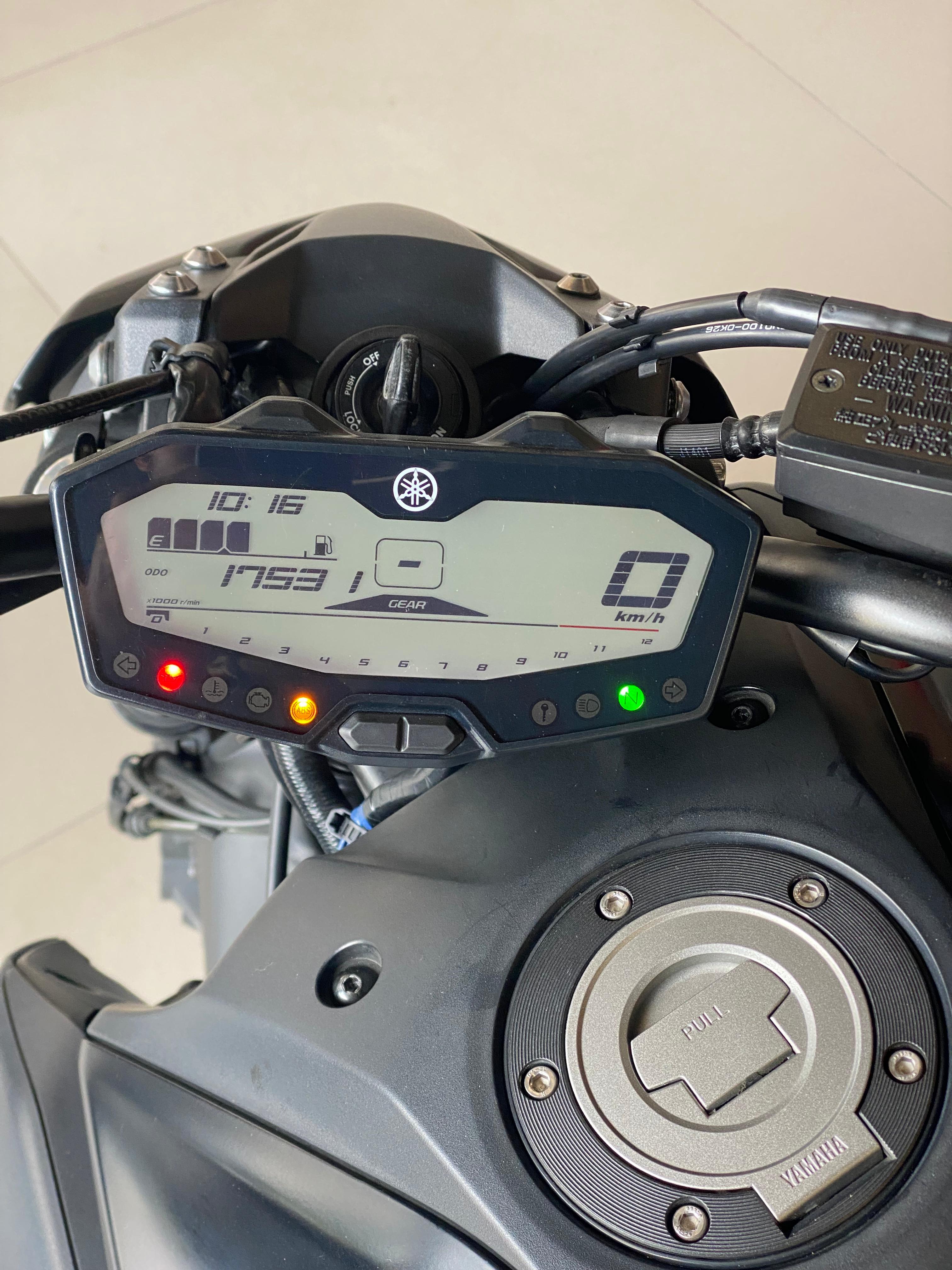 YAMAHA MT 07-ABS