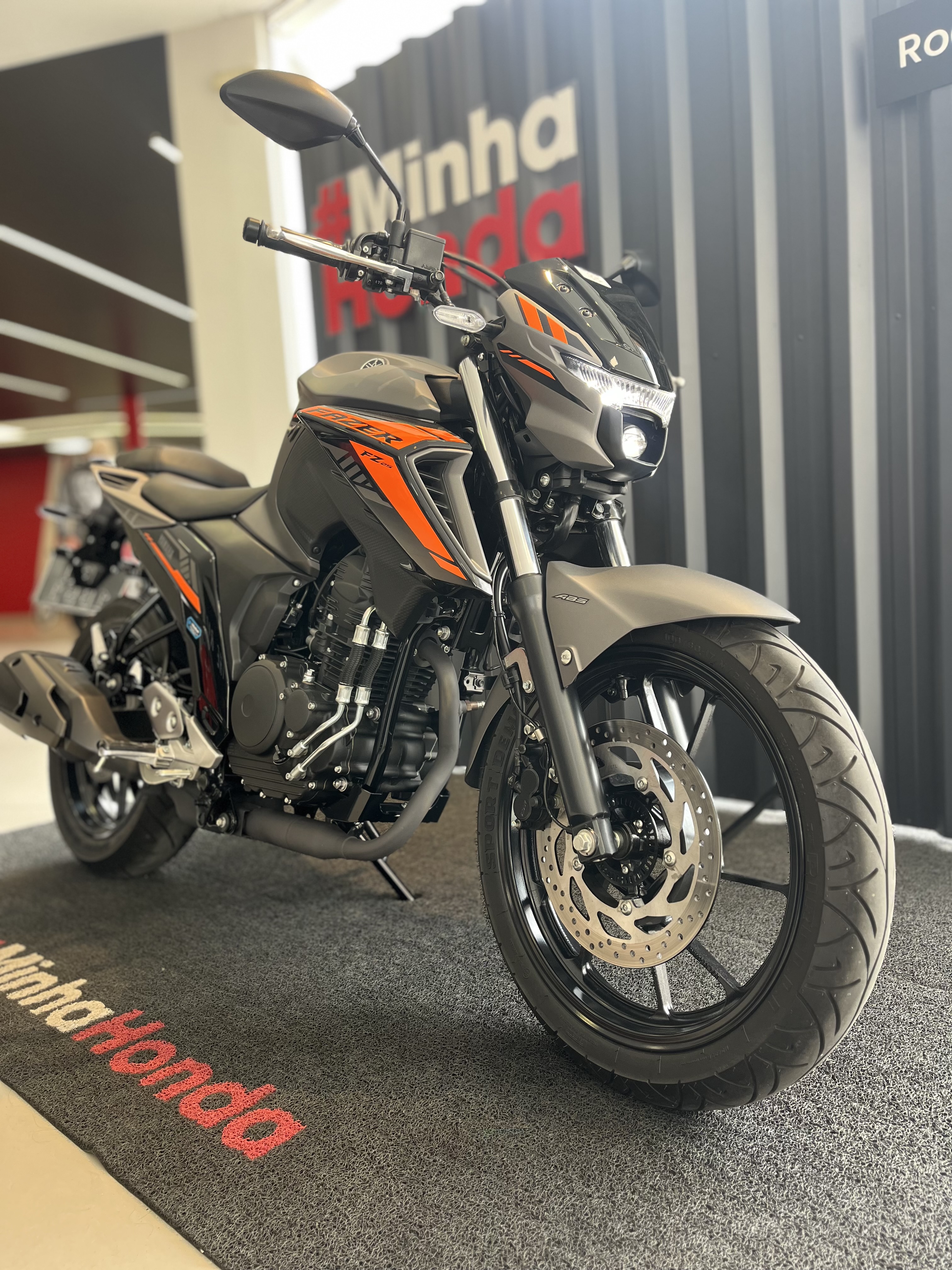 YAMAHA FAZER 250-ABS CONNECT