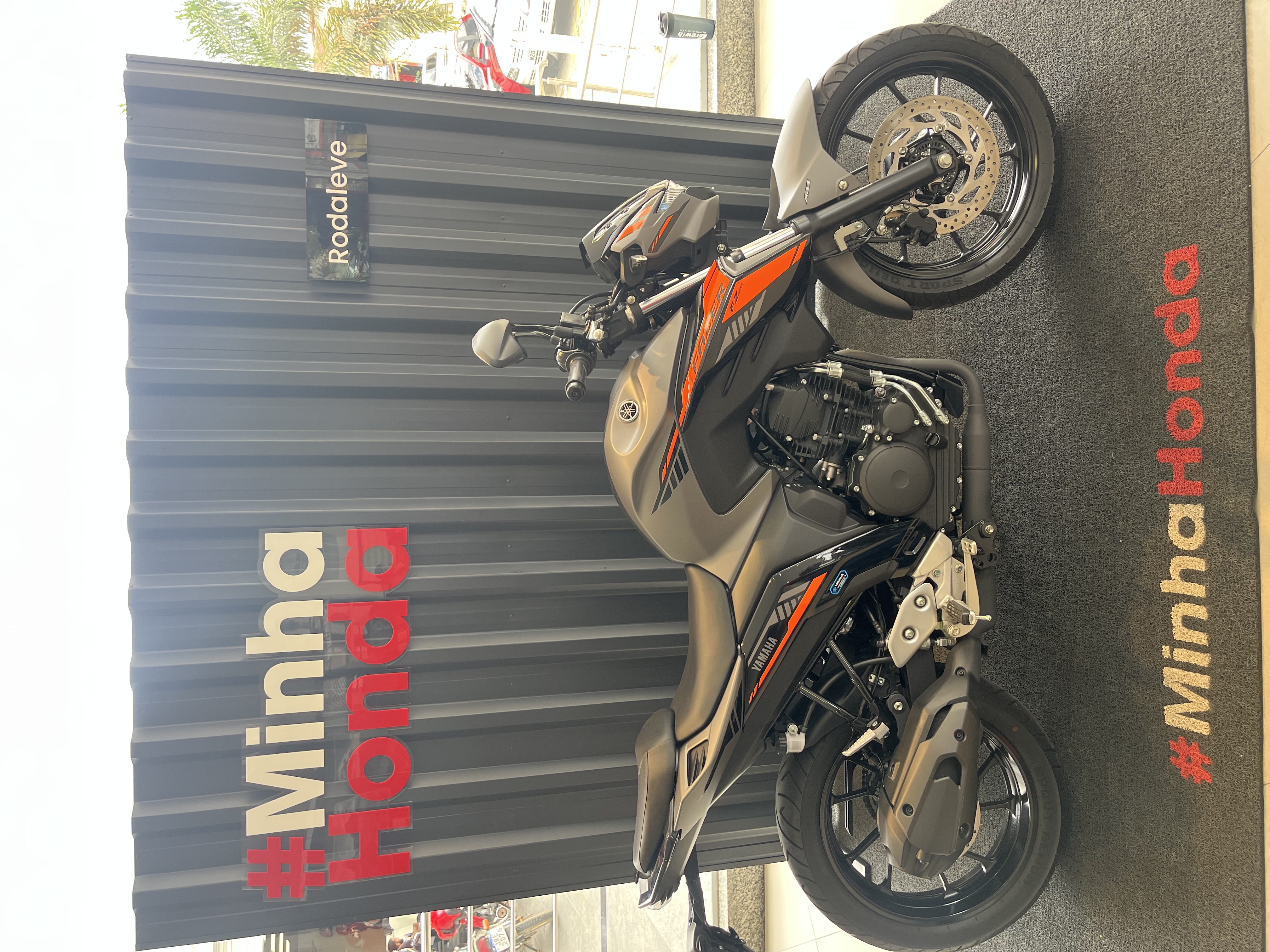 YAMAHA FAZER 250-ABS CONNECT