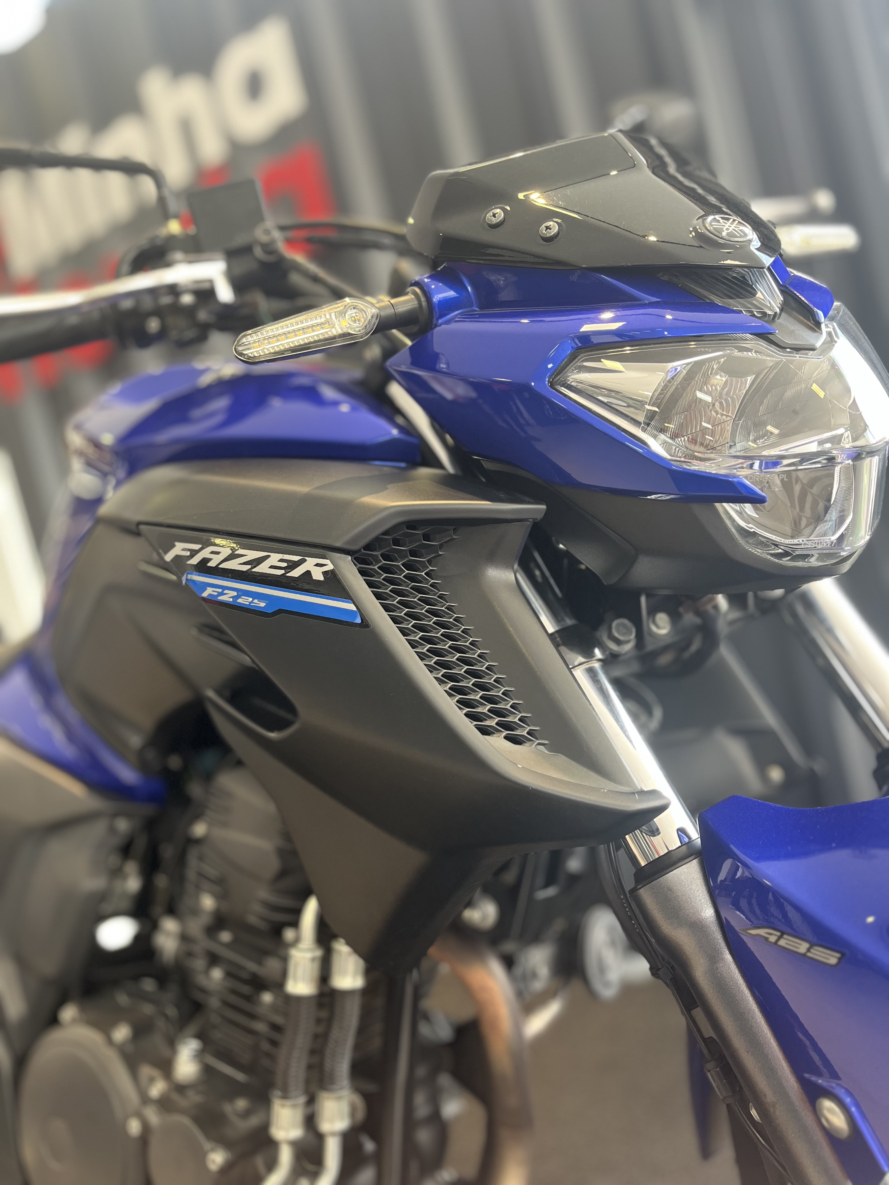 YAMAHA FZ25 FAZER 250 YAMAHA