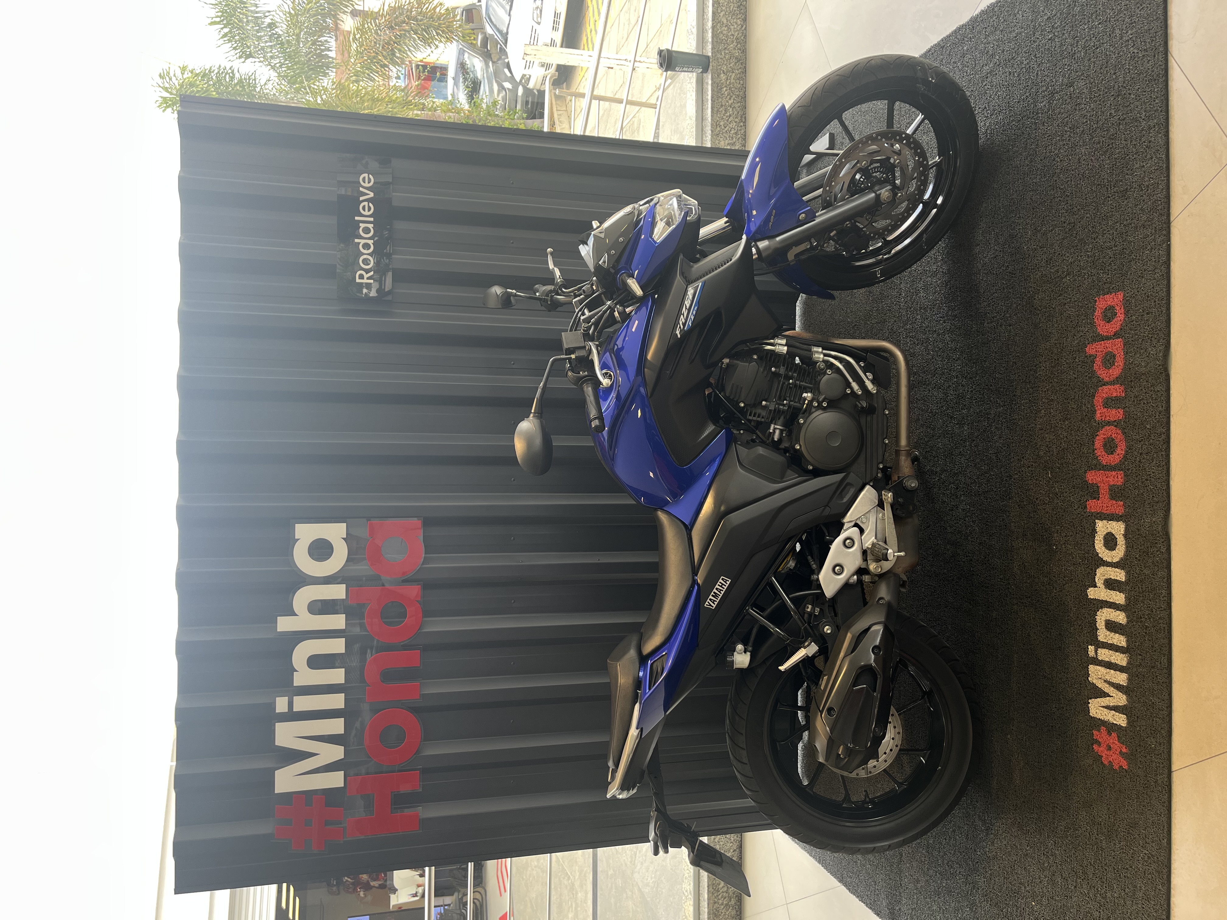 YAMAHA FZ25 FAZER 250 YAMAHA